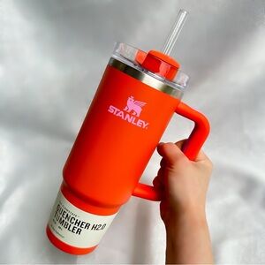 🎉HP! STANLEY ✨NWT✨ SOLD OUT 30oz Quencher IN Target exclusive Poppy